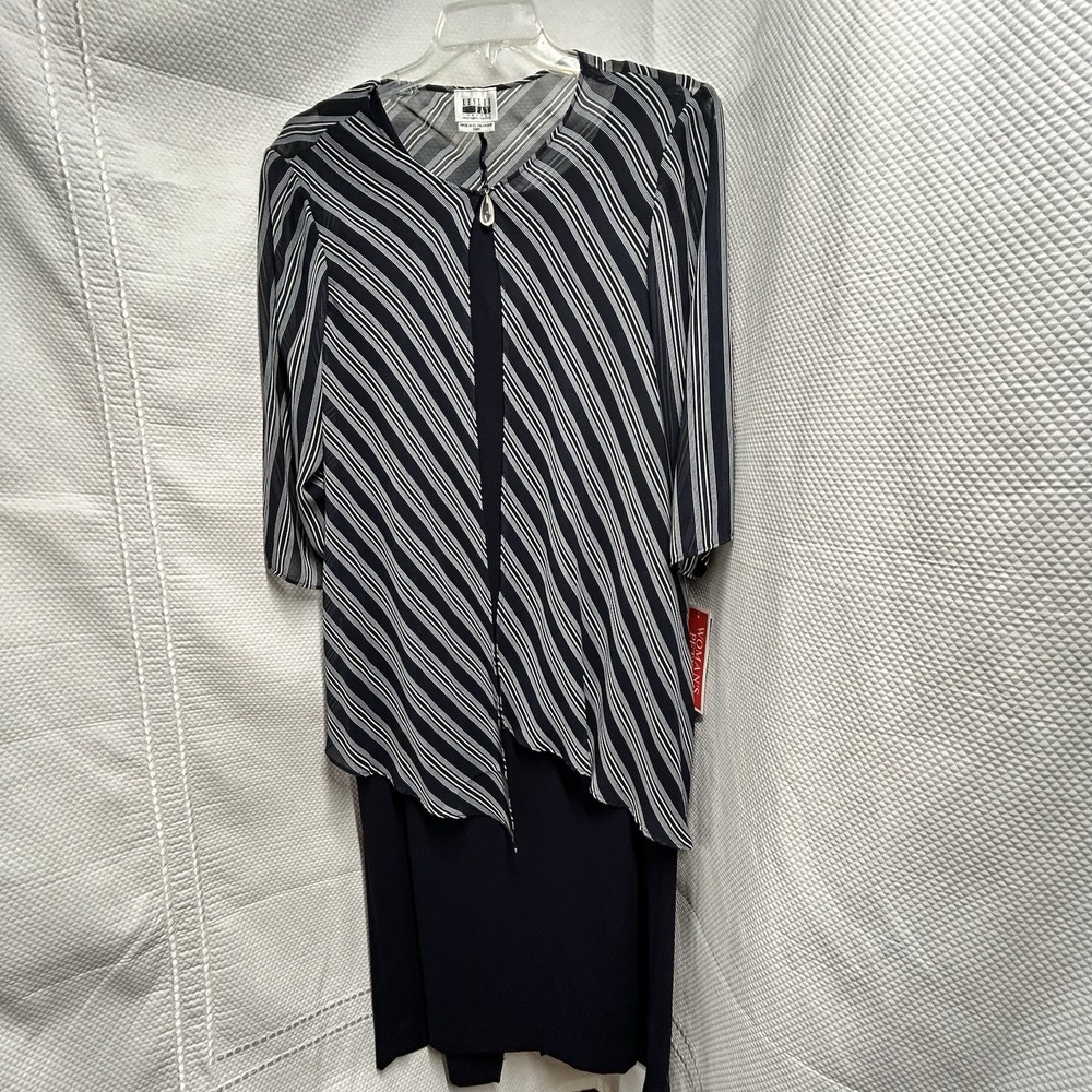 Leslie Faye NWT 2‎ pc Dress
